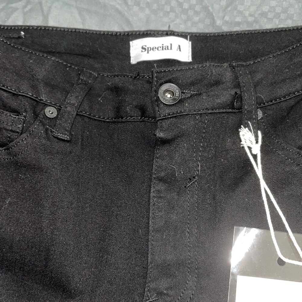 Special A Size 5 slight Distressed stretchy jeans